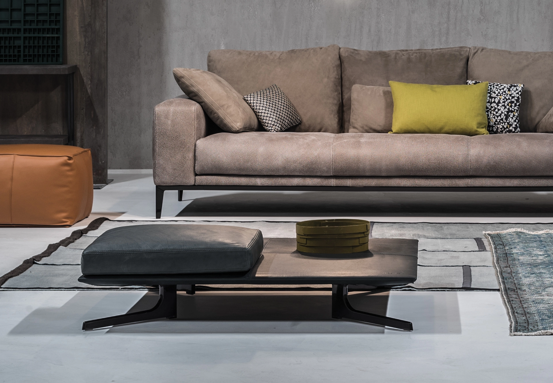 Konferenčný stolík AIDA COFFEE TABLES - fotografia č. 2