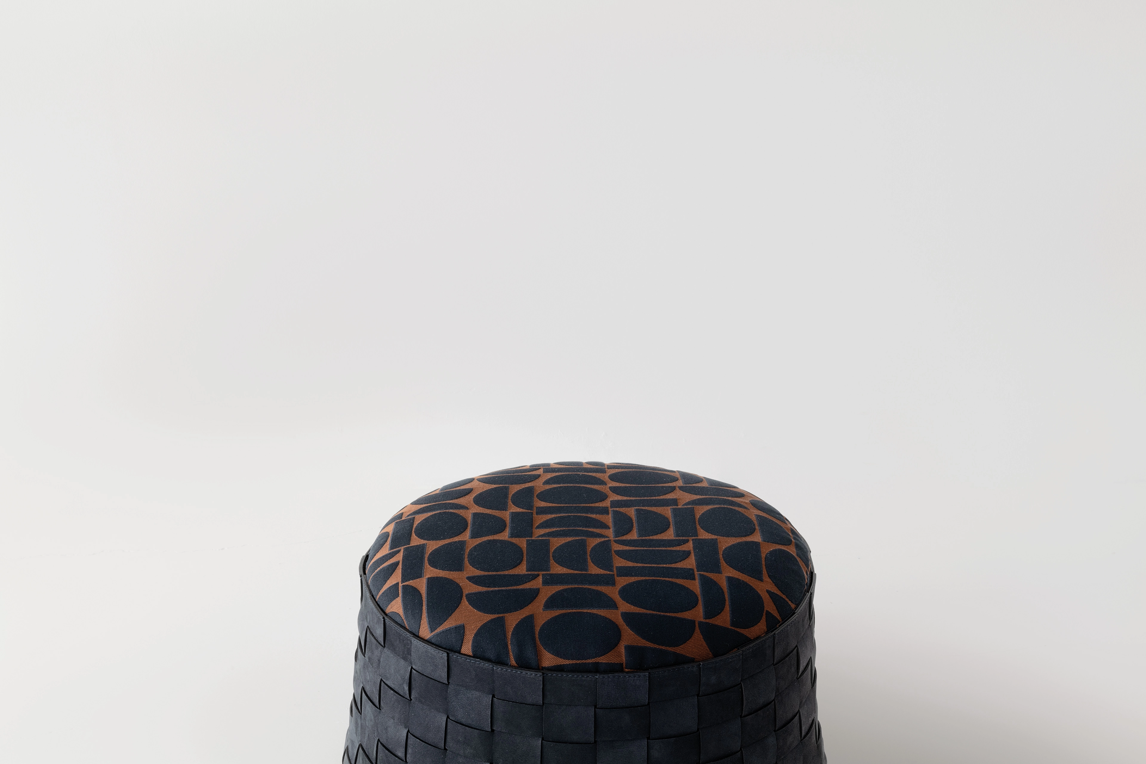 Taburet DAMA POUF 2024 - fotografia č. 6