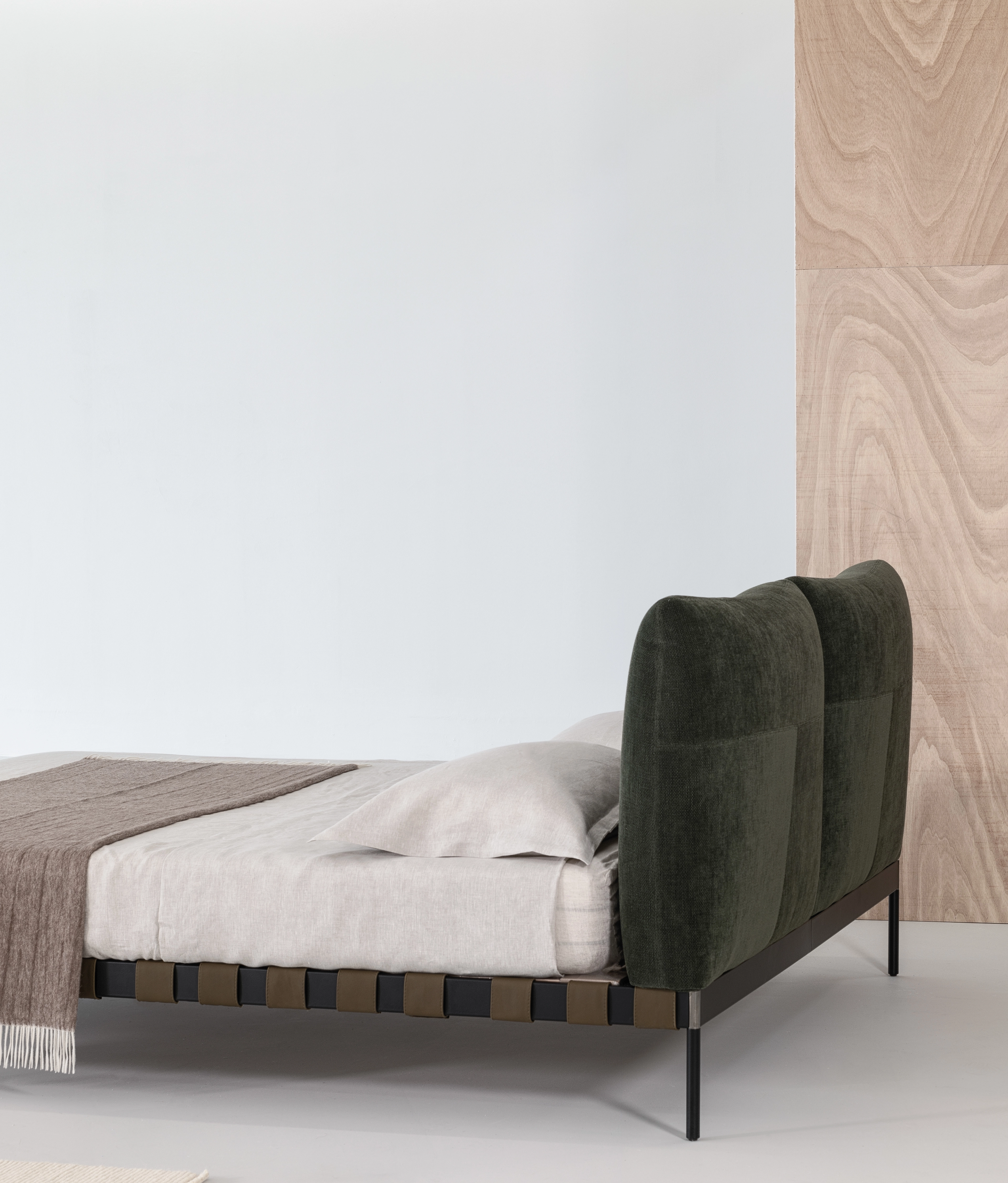 Posteľ OSCAR BED 2022 - fotografia č. 6