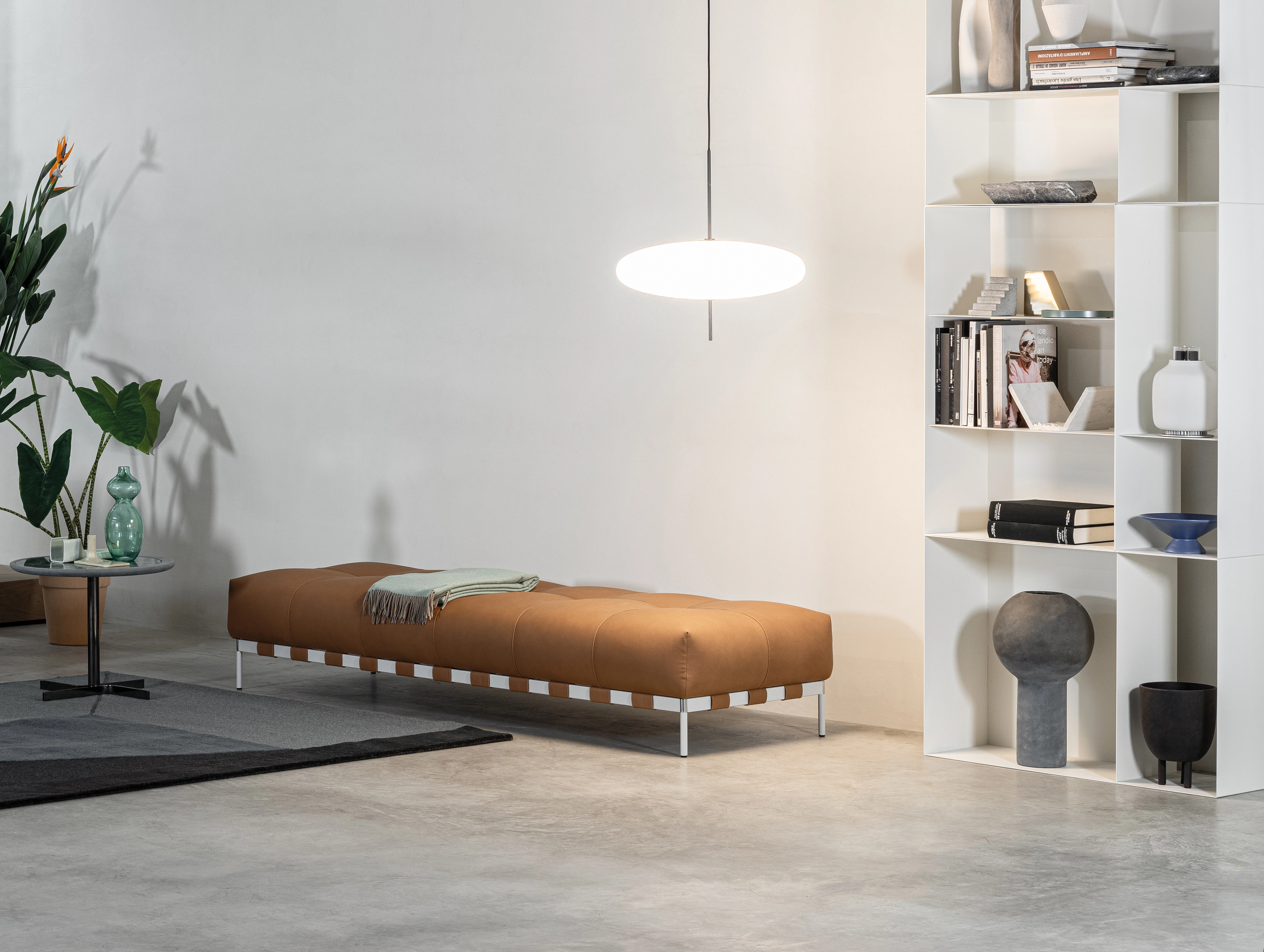 Lavica OSCAR BENCH - fotografia č. 2