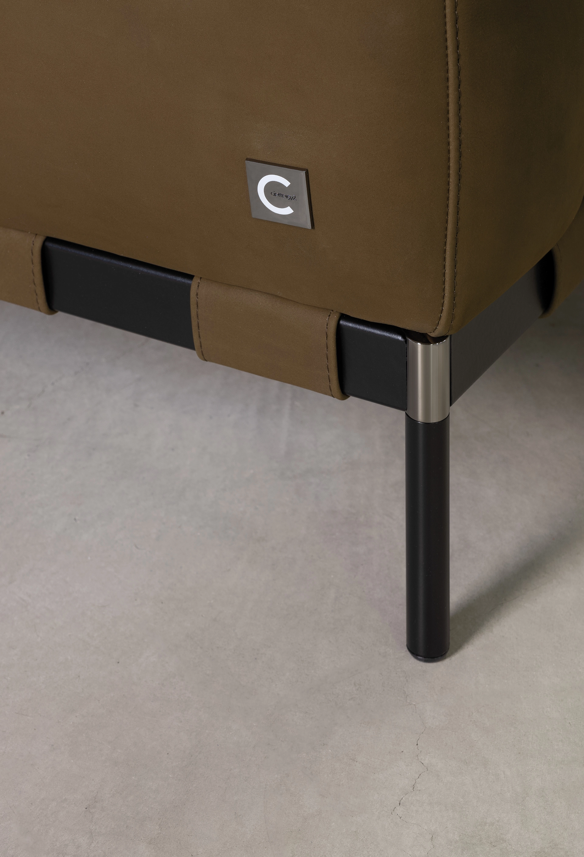 Lavica OSCAR BENCH - fotografia č. 5
