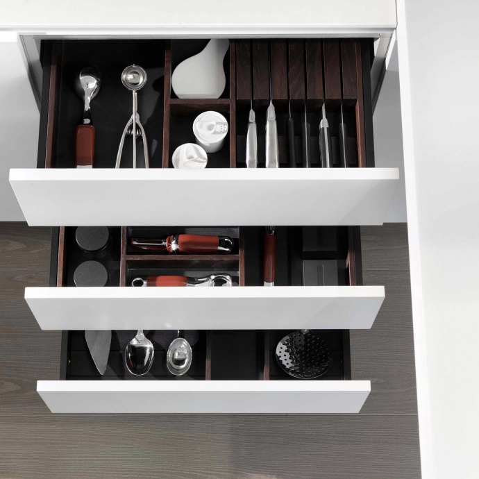 Kuchyňa SMOKED OAK DRAWERS AND PAN DRAWERS ACCESSORIES - fotografia č. 3