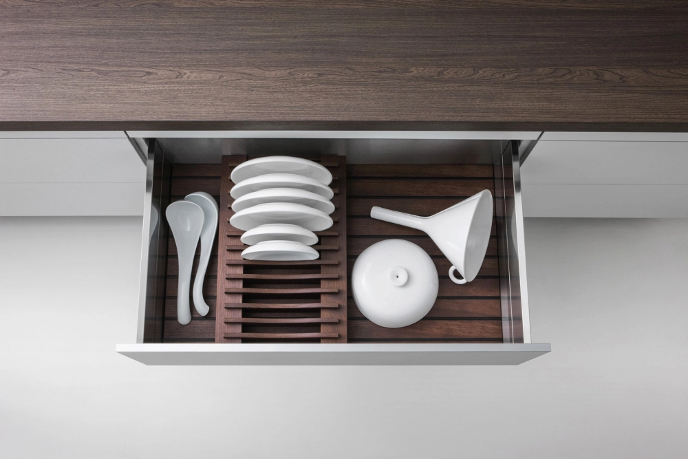 Kuchyňa SMOKED OAK DRAWERS AND PAN DRAWERS ACCESSORIES - fotografia č. 20