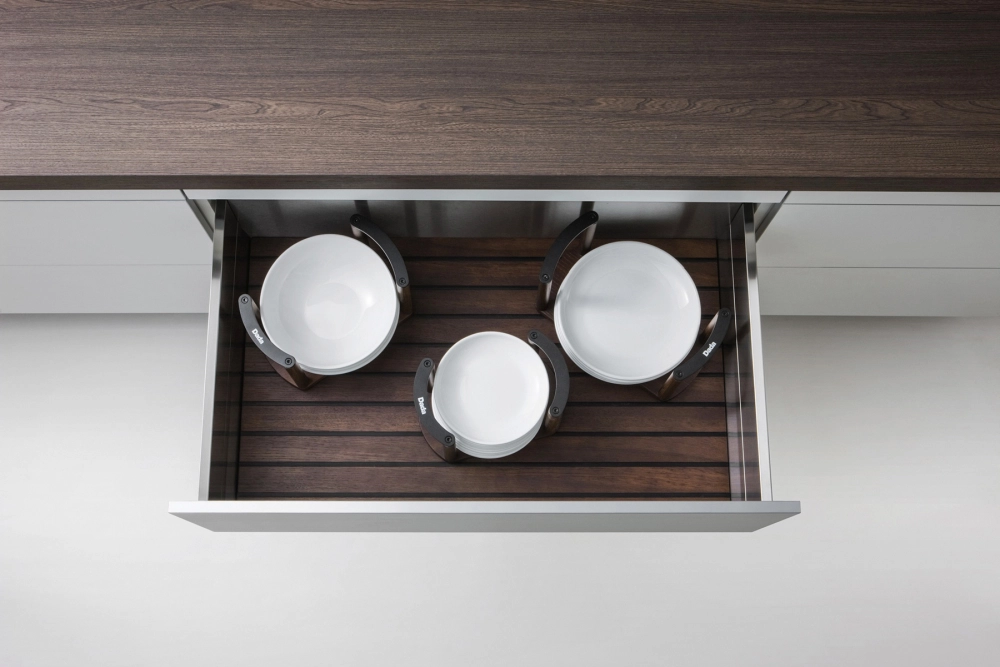 Kuchyňa SMOKED OAK DRAWERS AND PAN DRAWERS ACCESSORIES - fotografia č. 21