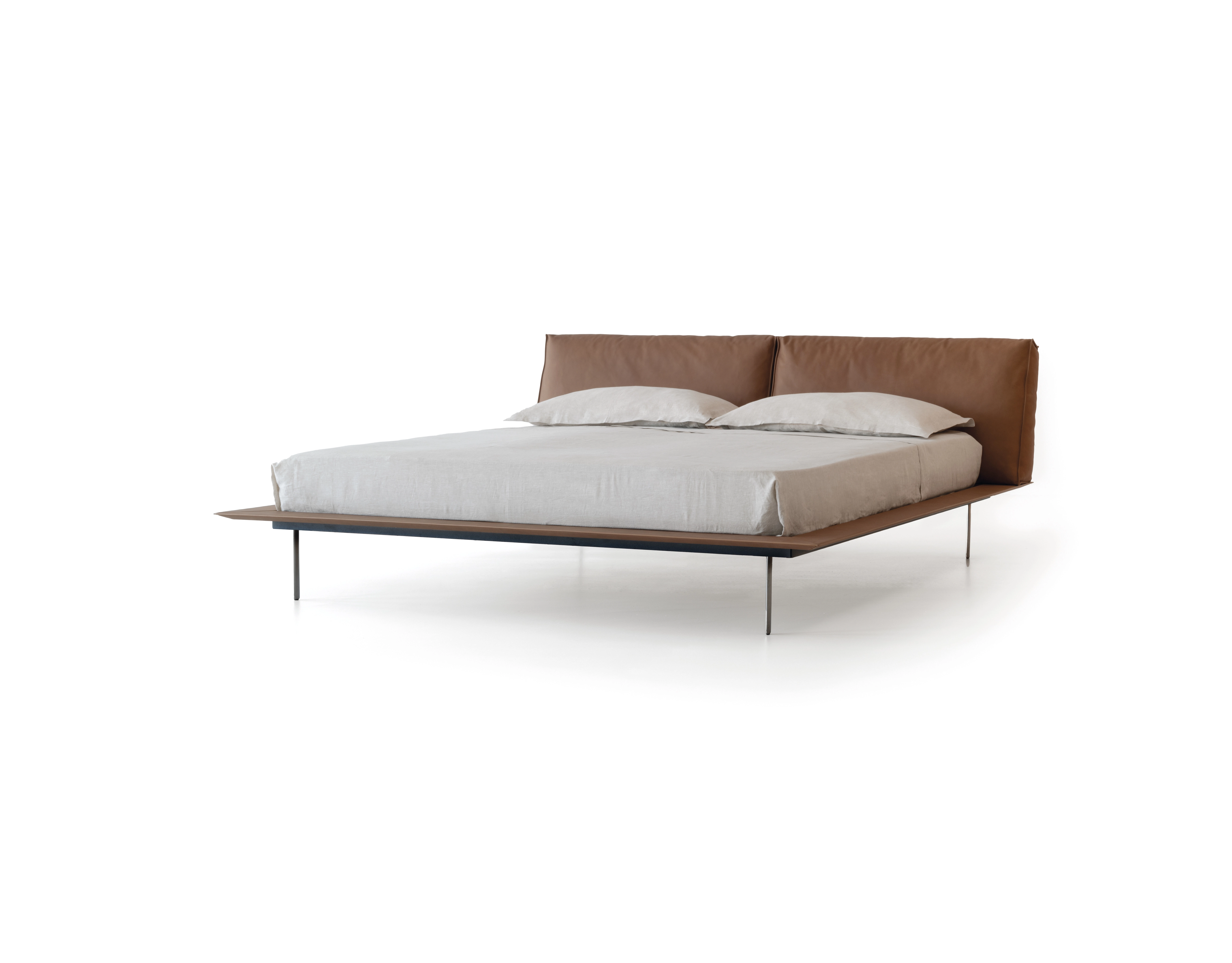 Posteľ VOGUE CUOIO BED 2024 - fotografia č. 1