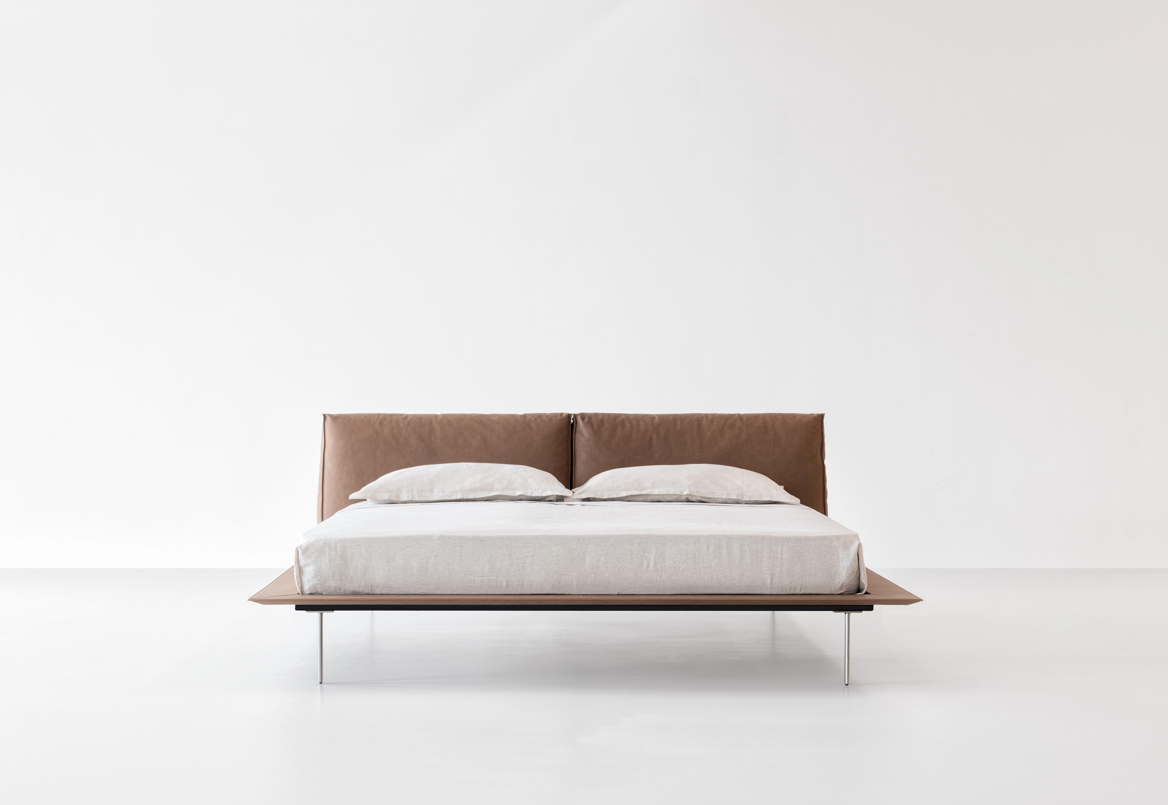 Posteľ VOGUE CUOIO BED 2024 - fotografia č. 5