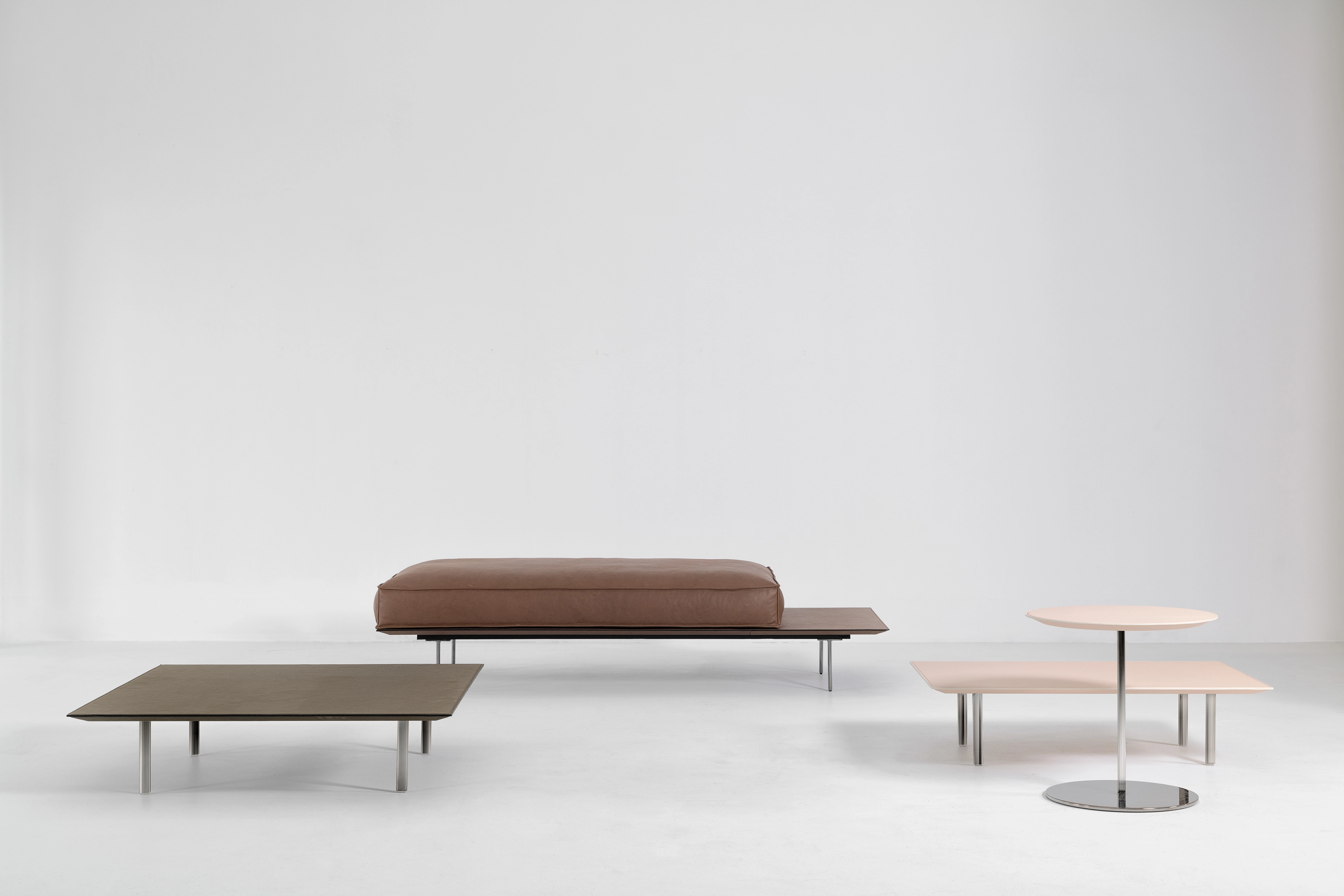 Konferenčný stolík VOGUE CUOIO COFFEE TABLES 2023 - fotografia č. 2